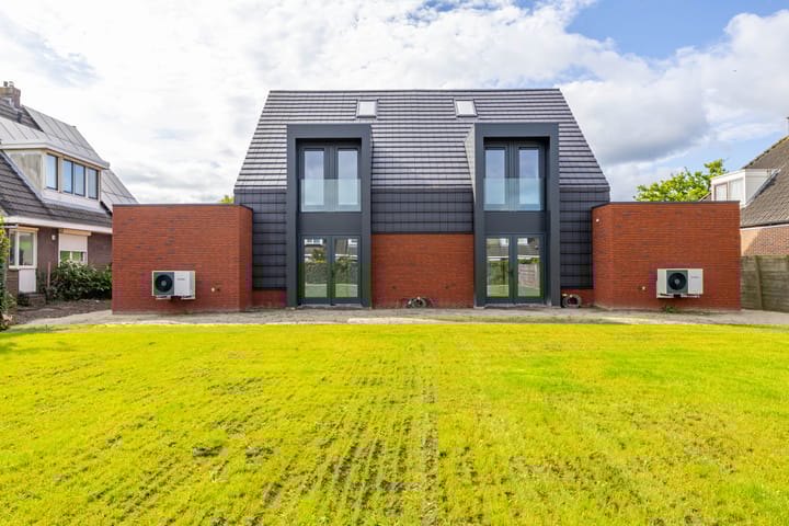 Photo 33 of Hoofdweg 41