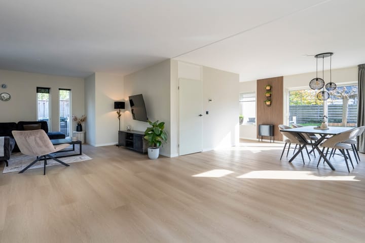 Foto 2 van Sternenveld 16