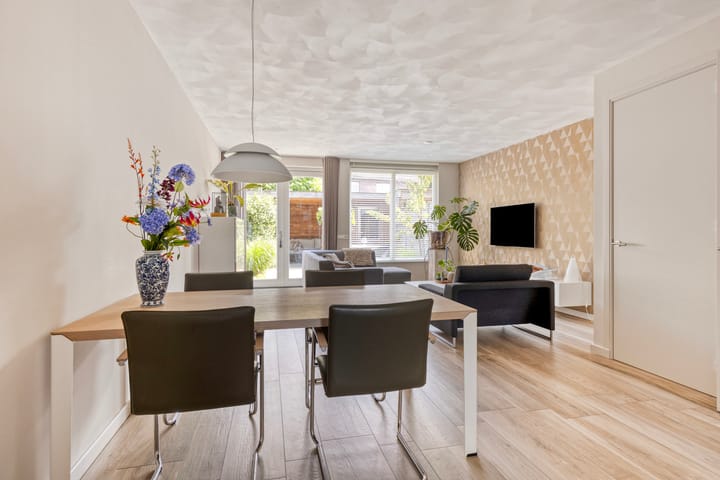 Foto 16 van Koolwitje 34