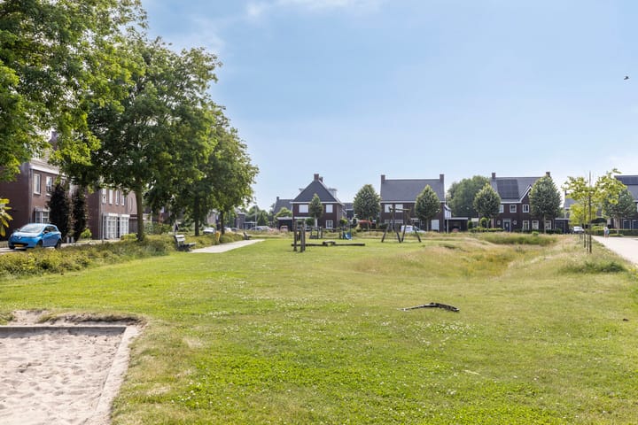 Foto 41 van Koolwitje 34