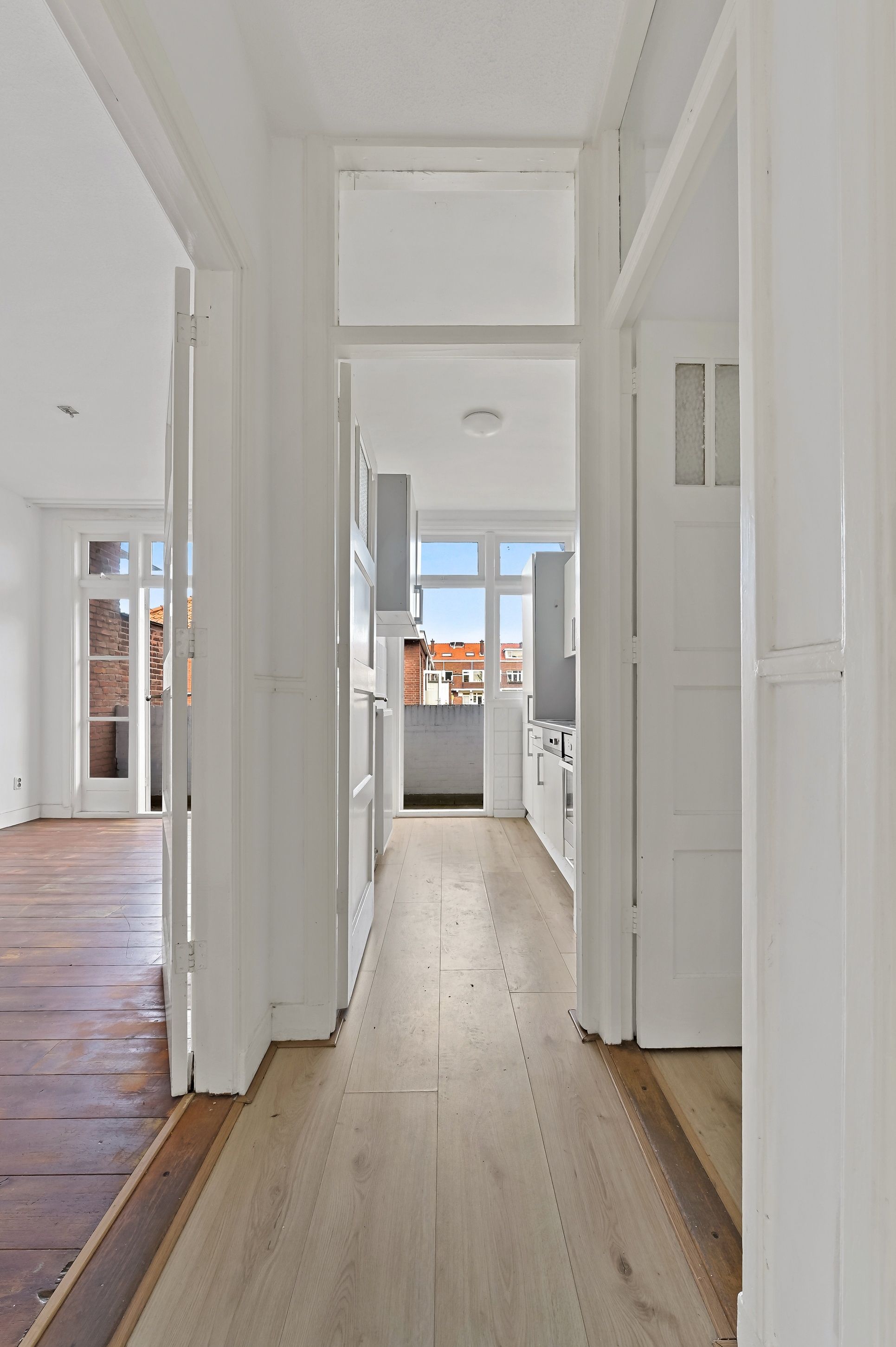 Photo 6 of Jan van Beersstraat 103