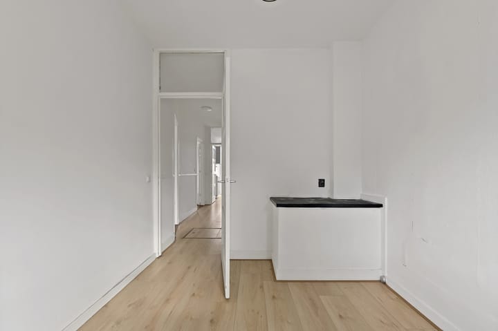 Foto 5 van Jan van Beersstraat 103