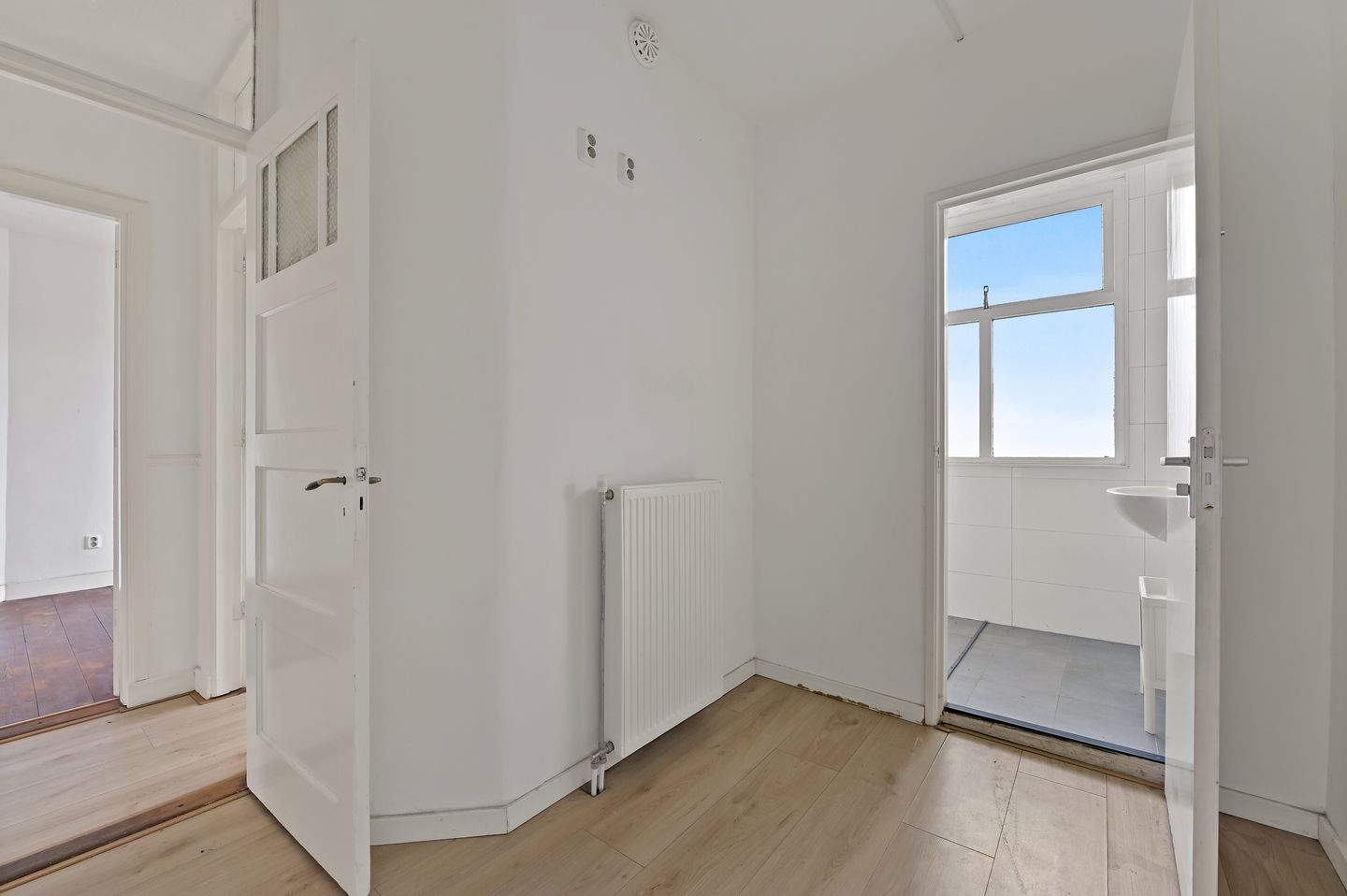 Photo 10 of Jan van Beersstraat 103