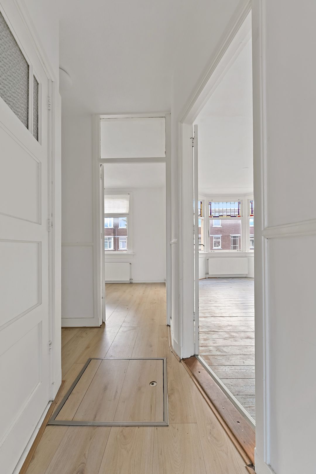 Photo 11 of Jan van Beersstraat 103