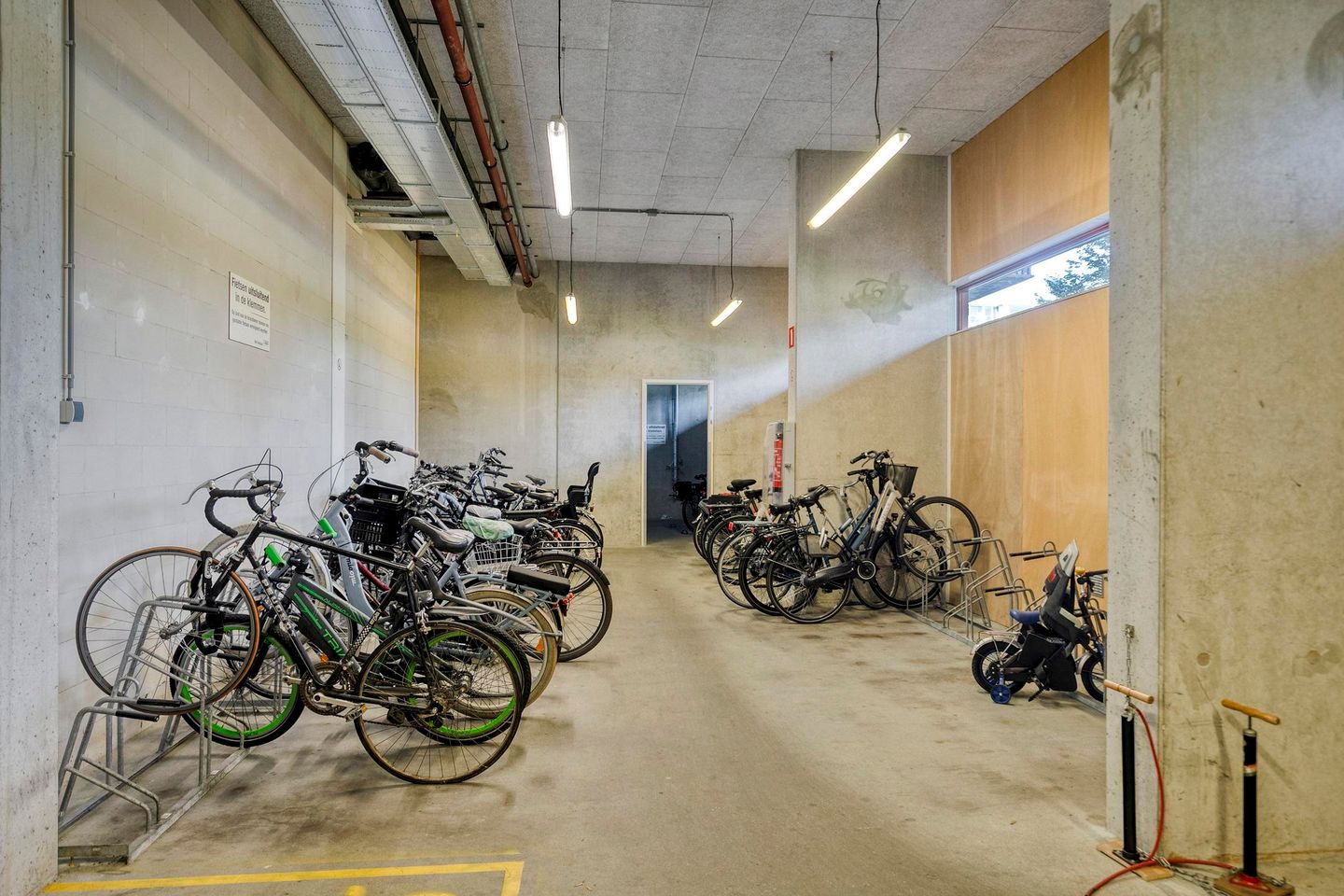 Foto 34 van Porporastraat 124