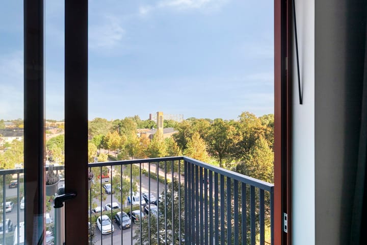 Foto 25 van Porporastraat 124