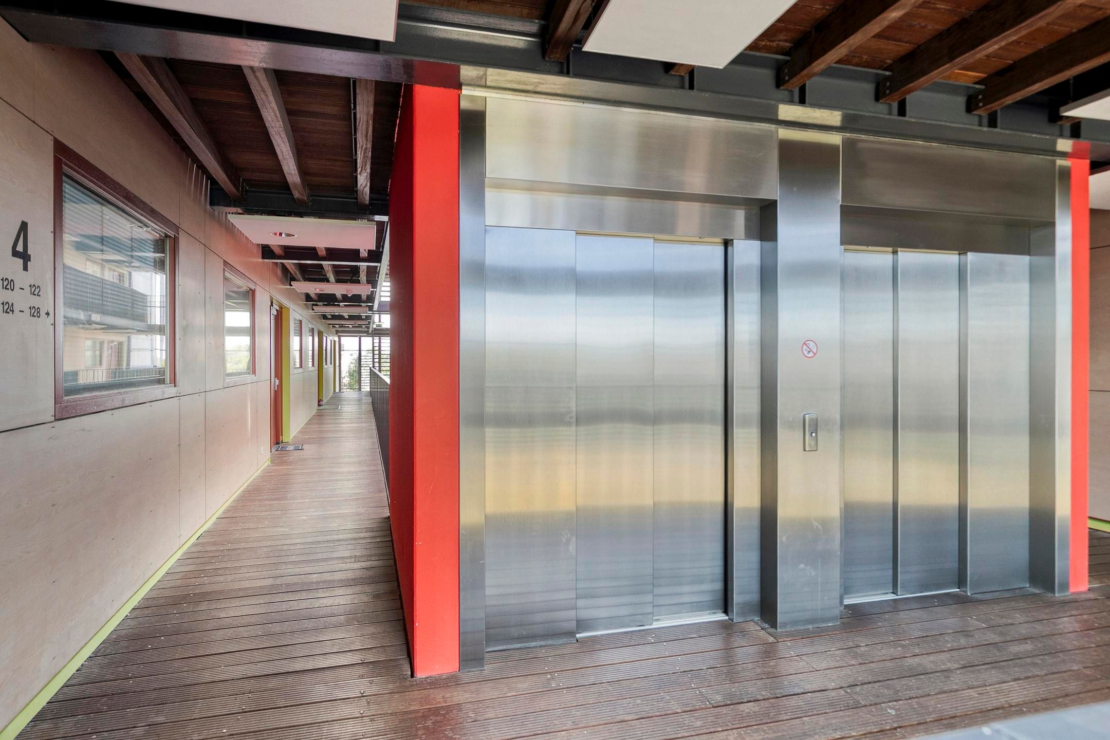 Foto 9 van Porporastraat 124