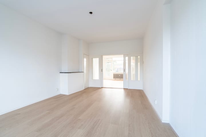 Foto 2 van Koningin Julianalaan 210