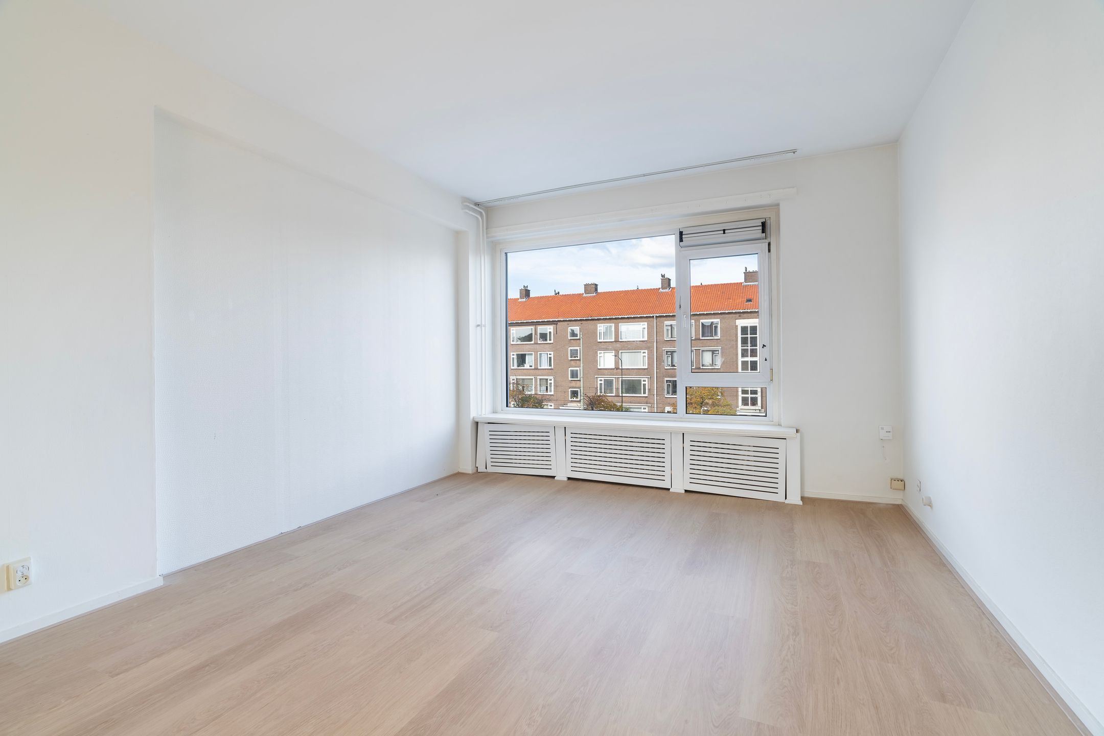 Photo 9 of Koningin Julianalaan 210