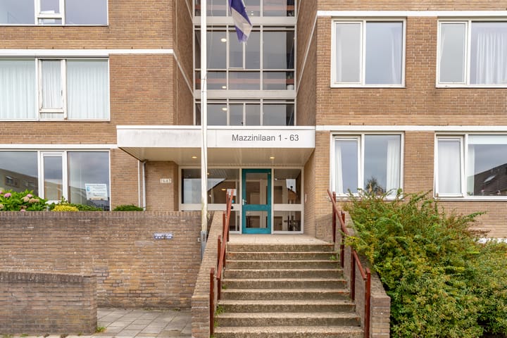 Photo 4 of Mazzinilaan 57