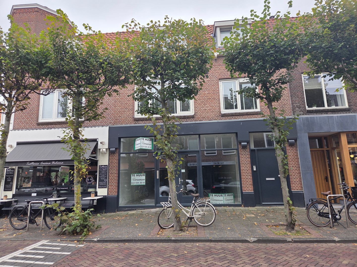 Bekijk foto 2 van Raadhuisstraat 52
