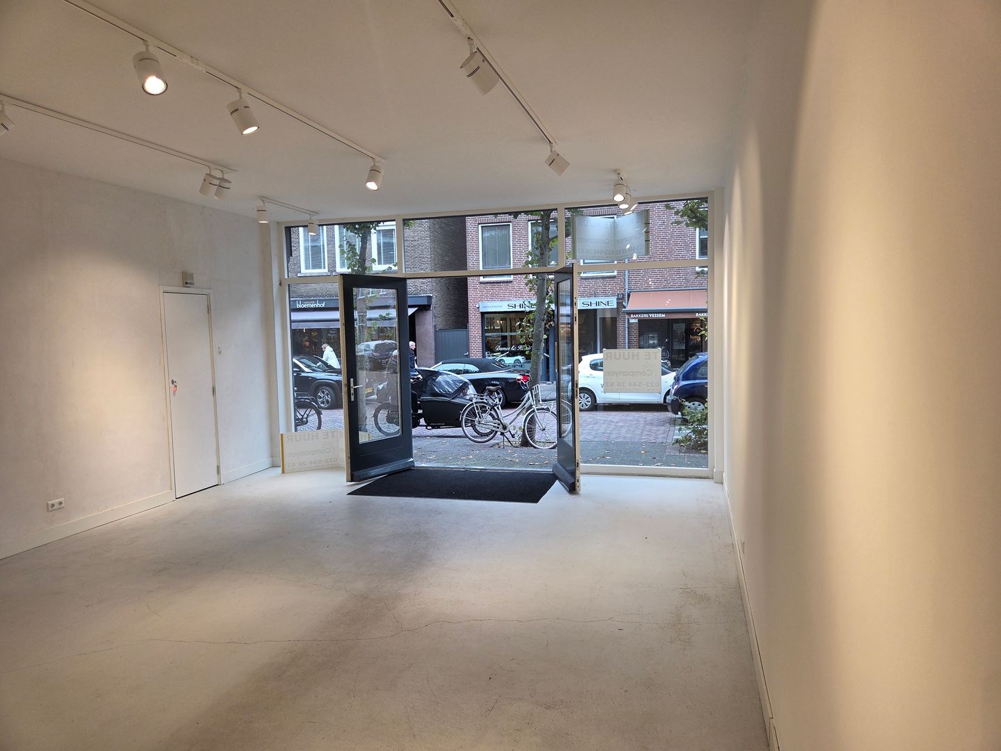 Bekijk foto 3 van Raadhuisstraat 52