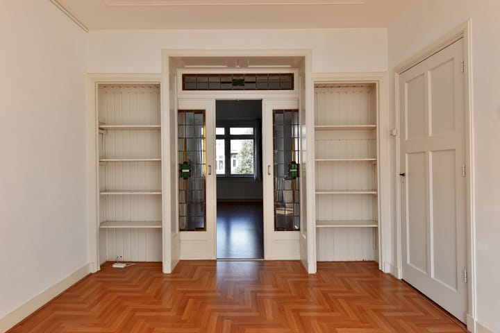 Foto 7 van Van Lansbergestraat 20