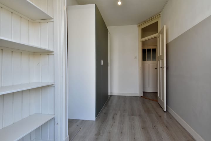 Foto 20 van Van Lansbergestraat 20