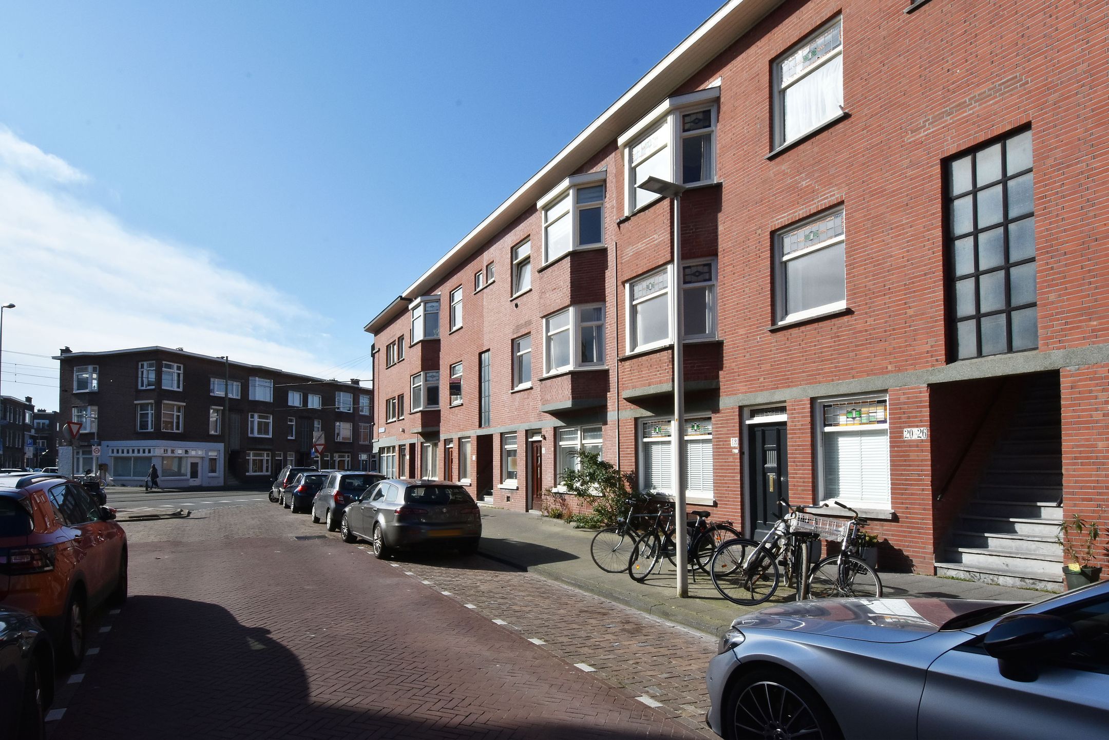 Foto 30 van Van Lansbergestraat 20