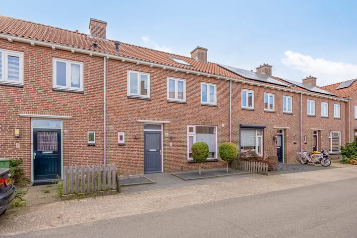 Photo 7 of Hendrikstraat 23