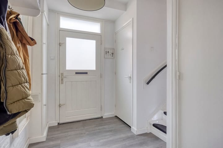 Photo 11 of Hendrikstraat 23