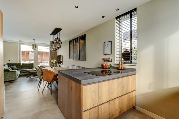 Foto 13 van Ruitenheerhof 27