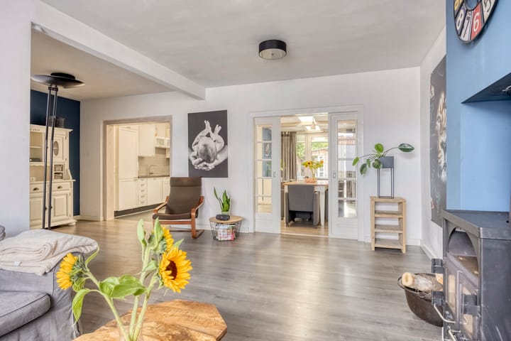 Photo 12 of Hendrikstraat 23