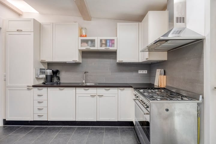 Photo 21 of Hendrikstraat 23