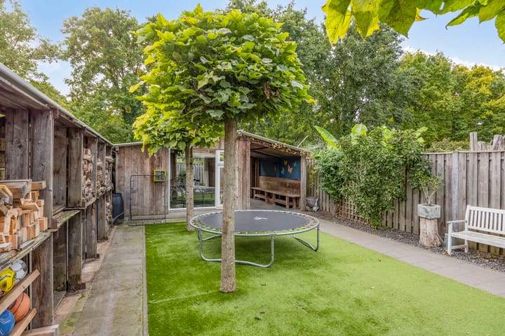 Photo 41 of Hendrikstraat 23