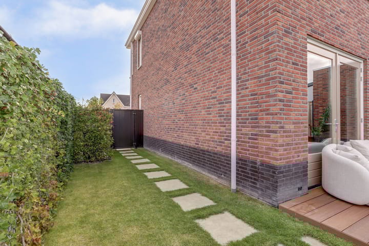 Foto 42 van Ruitenheerhof 27