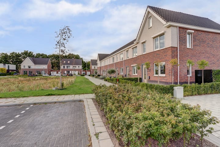 Foto 44 van Ruitenheerhof 27