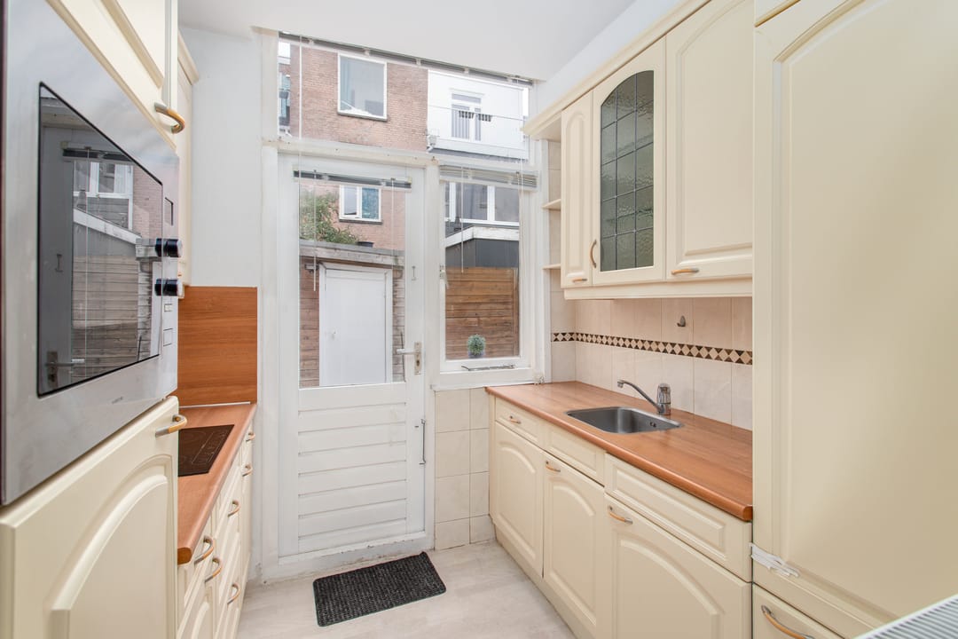 Foto 8 van Croeselaan 186