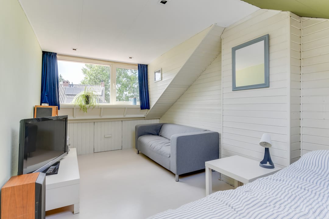 Foto 28 van Trompstraat 85