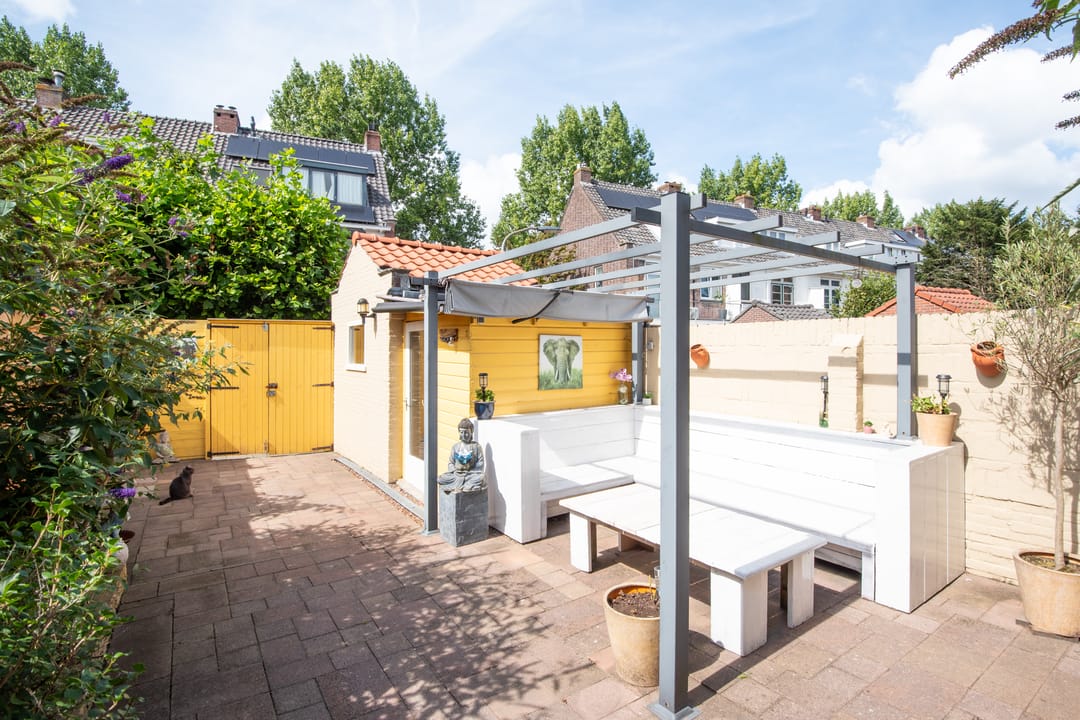 Foto 31 van Trompstraat 85