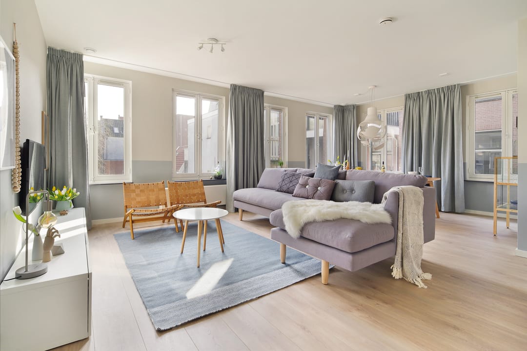 Foto 1 van Leidekkerssteeg 19-B