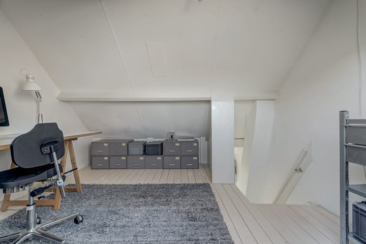 Foto 24 van Donkerstraat 58