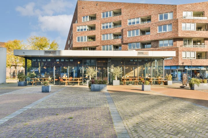 Foto 31 van Marsmanplein 122