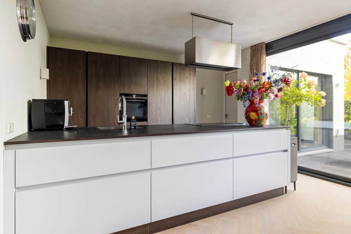 Photo 3 of Bosanemoonstraat 10