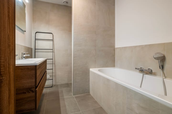 Photo 34 of Bosanemoonstraat 10