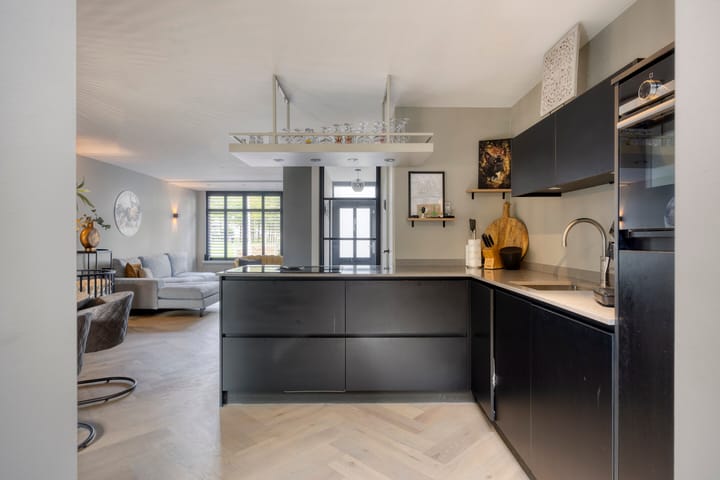 Foto 3 van Mostakker 6