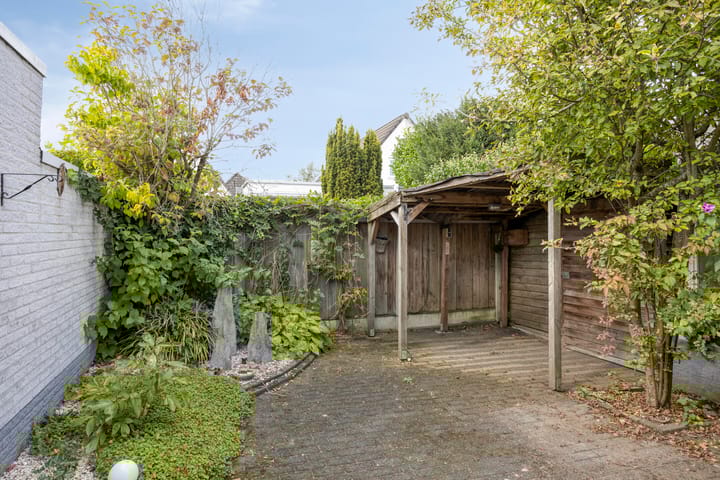 Foto 24 van Venetolaan 5