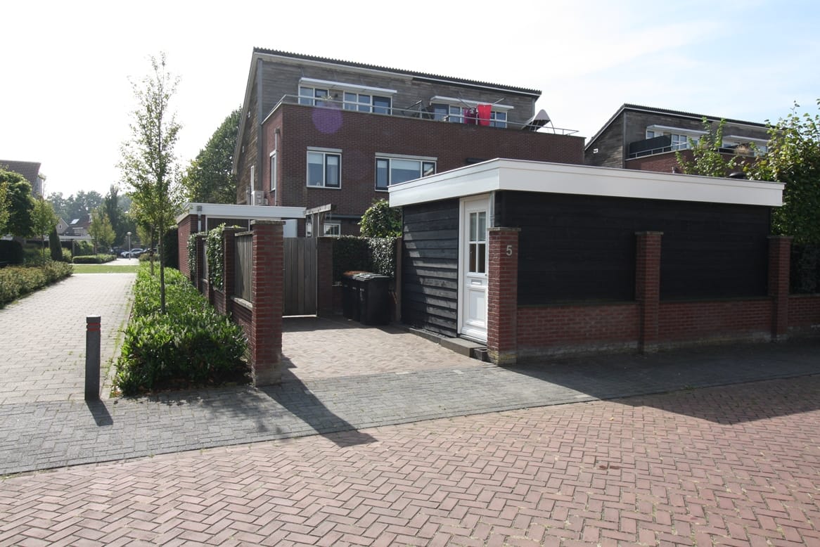 Foto 3 van Esrand 5