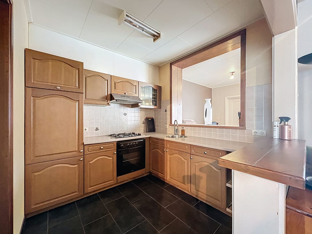 Photo 7 of Gouverneurstraat 48