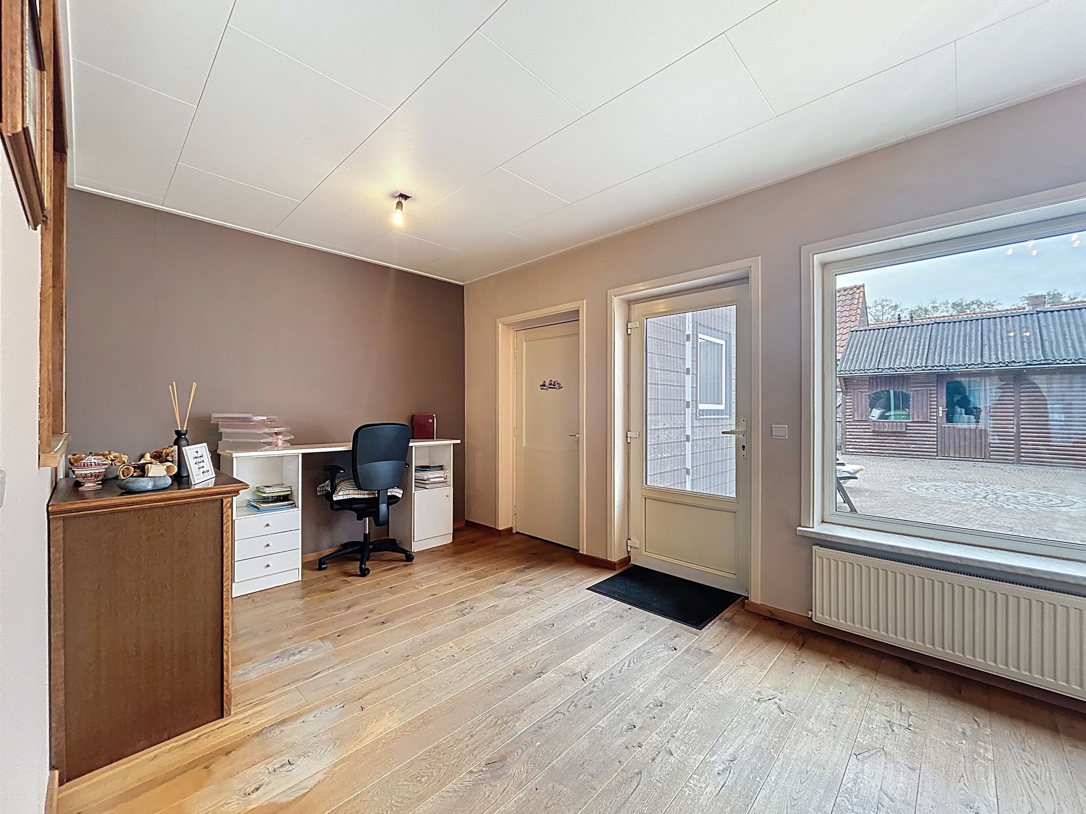 Photo 12 of Gouverneurstraat 48