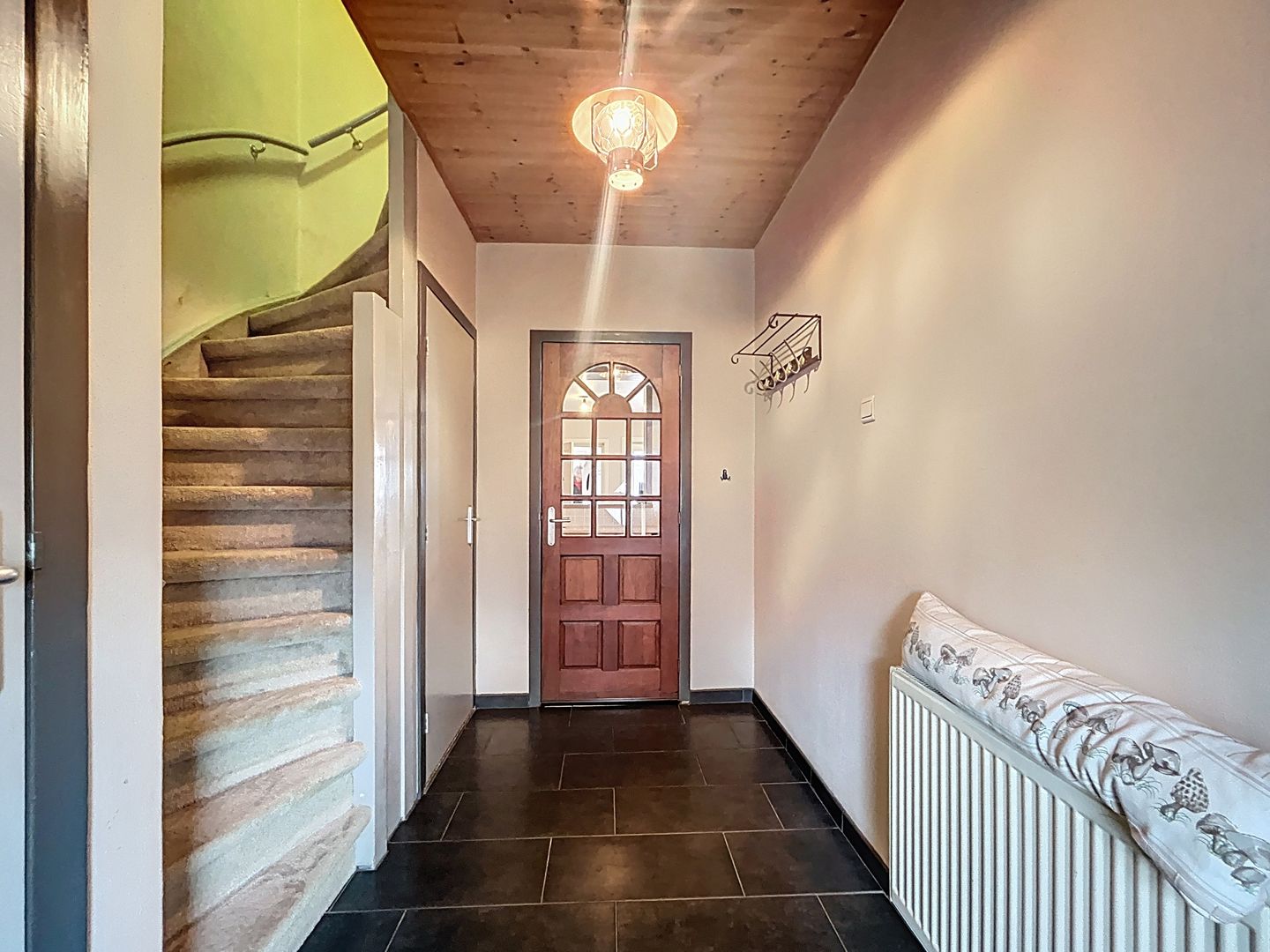 Photo 14 of Gouverneurstraat 48