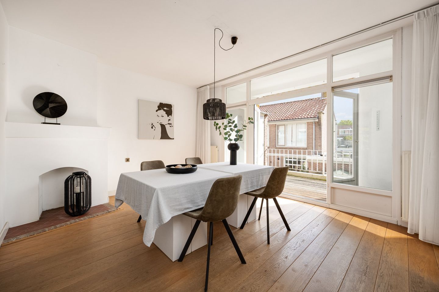 Foto 10 van Emmaplein 9