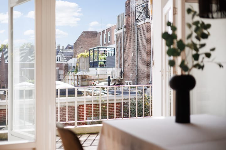 Foto 11 van Emmaplein 9