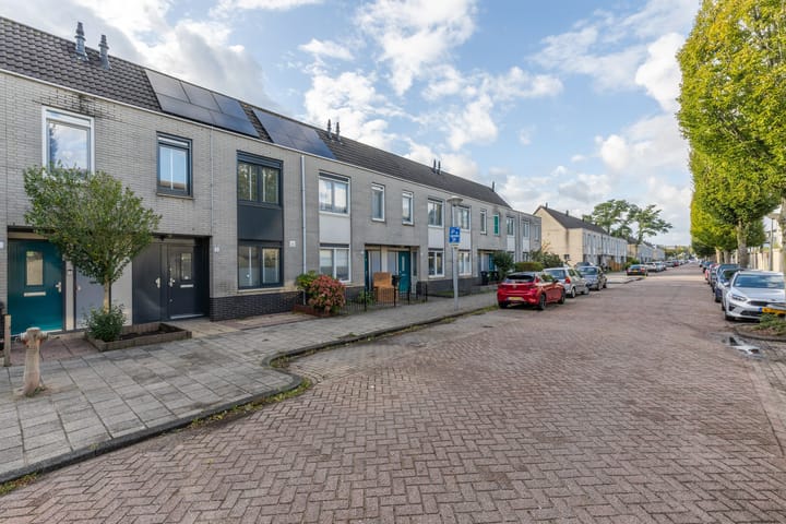 Foto 31 van Marga Klompélaan 3