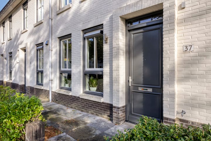 Foto 5 van Jane Addamslaan 37