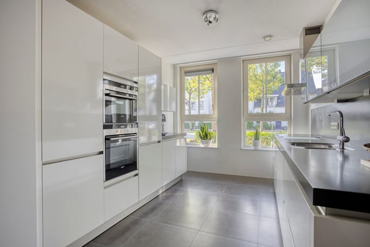 Foto 8 van Jane Addamslaan 37