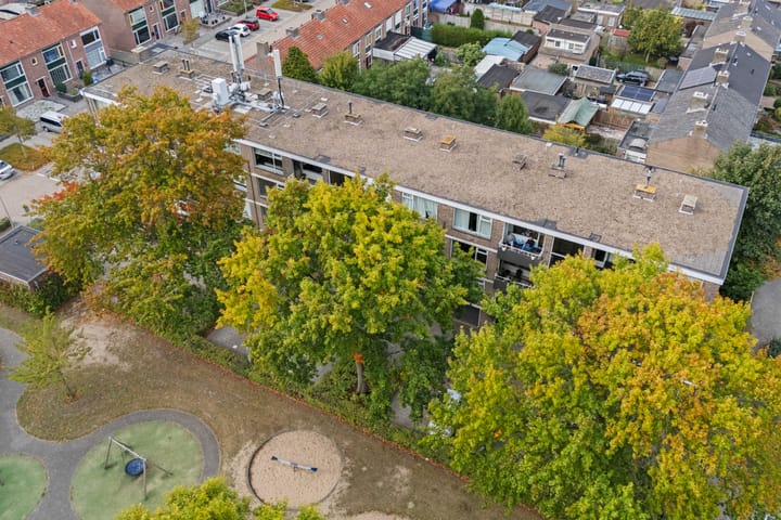 Foto 55 van Burgemeester Ploegmakerslaan 111