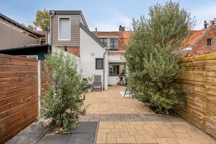 Foto 38 van Willemstraat 25