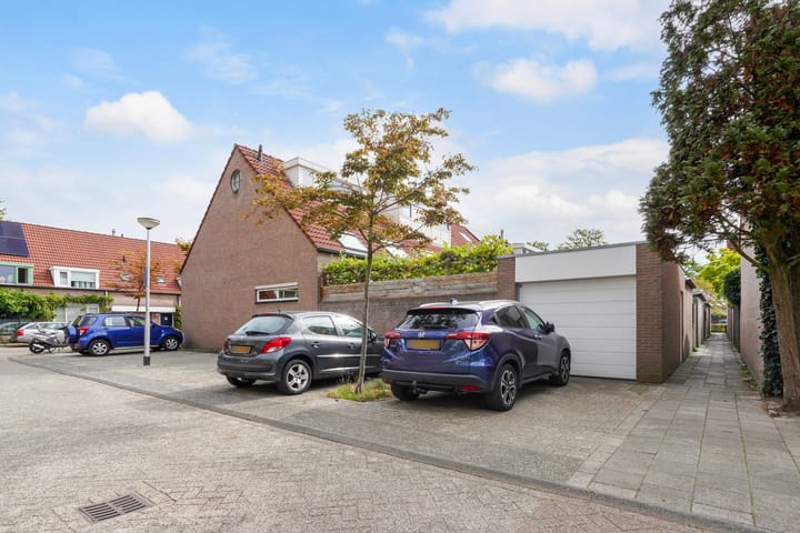 Foto 42 van Pasteurstraat 1