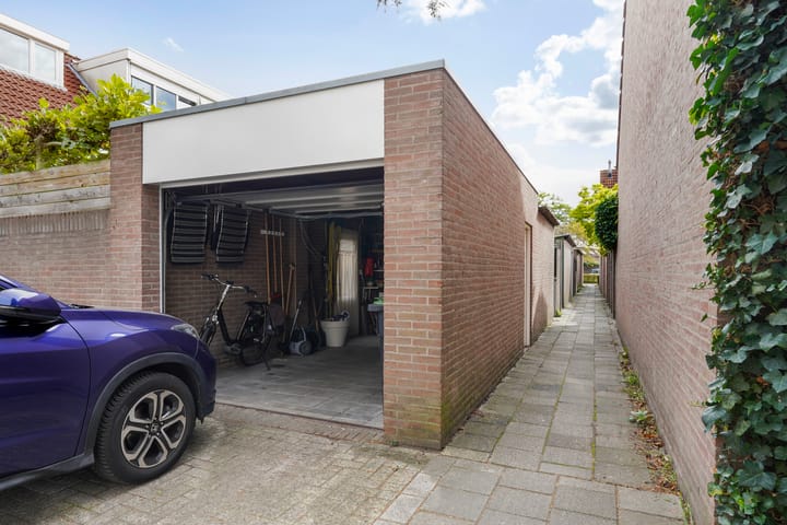 Foto 44 van Pasteurstraat 1